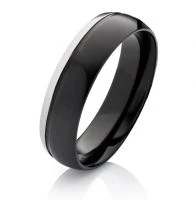 Mobile Preview: Schwarzer Titanringe mit Rille und mit gratis Innengravur